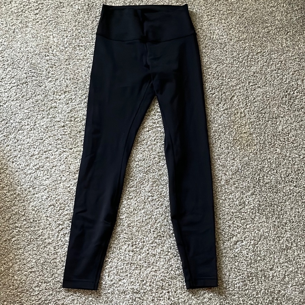 Lululemon Athletica Black Solid Leggings